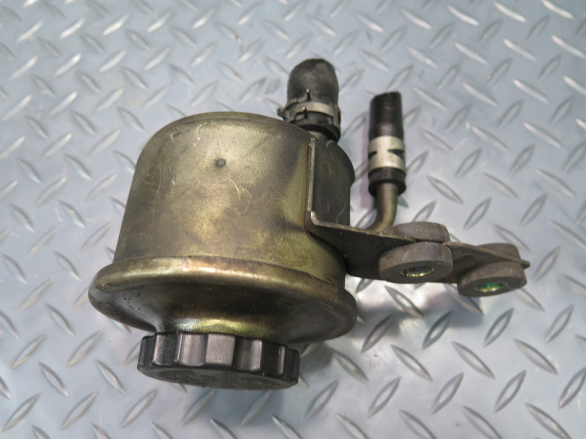 93-99 Toyota Hiace KZH106W 1KZ-TE Power Steering Fluid Reservoir w Bracket OEM