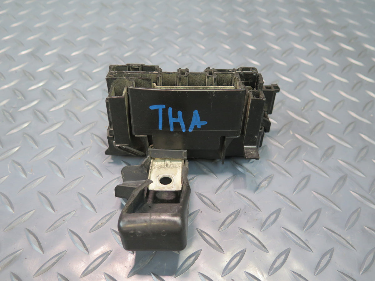 93-96 Toyota Hiace KZH106W Battery Positive Fuse Fusible Link Box Module OEM