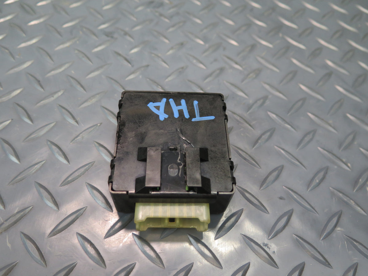 94-95 Toyota Hiace KZH106W Hvac A/C Climate Control Module Unit Amplifier OEM