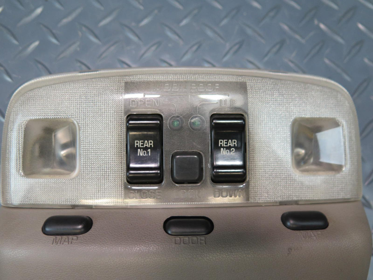 94-95 Toyota Hiace KZH106W Front Overhead Dome Light Lamp w Sunroof Switch OEM