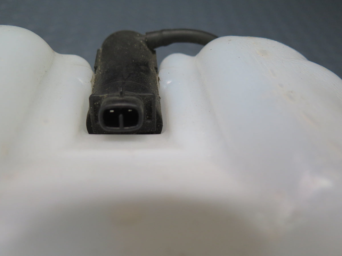 89-99 Toyota Hiace KZH106W Front Windshield Washer Fluid Reservoir w Pump OEM