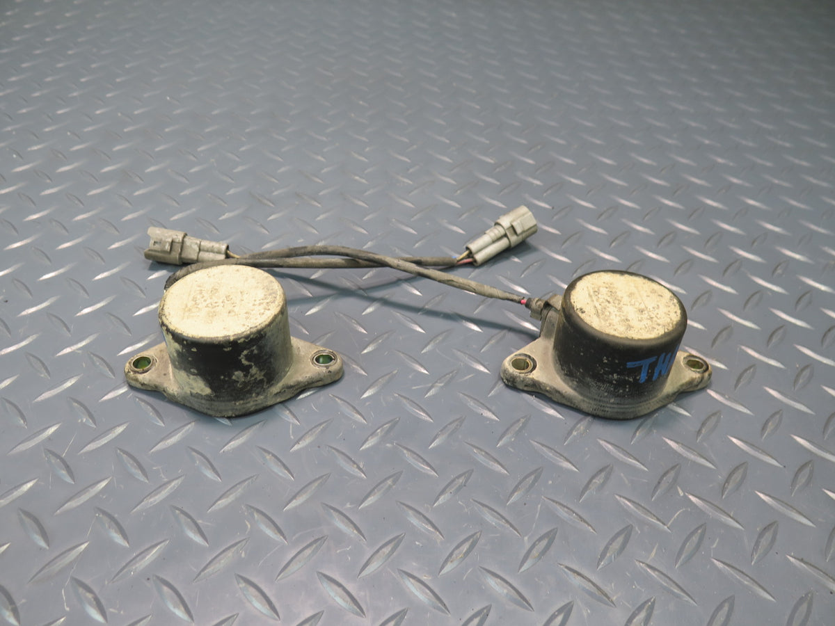 93-98 Toyota Hiace KZH106W Set of 2 Front Left & Right Strut Tems Actuator OEM