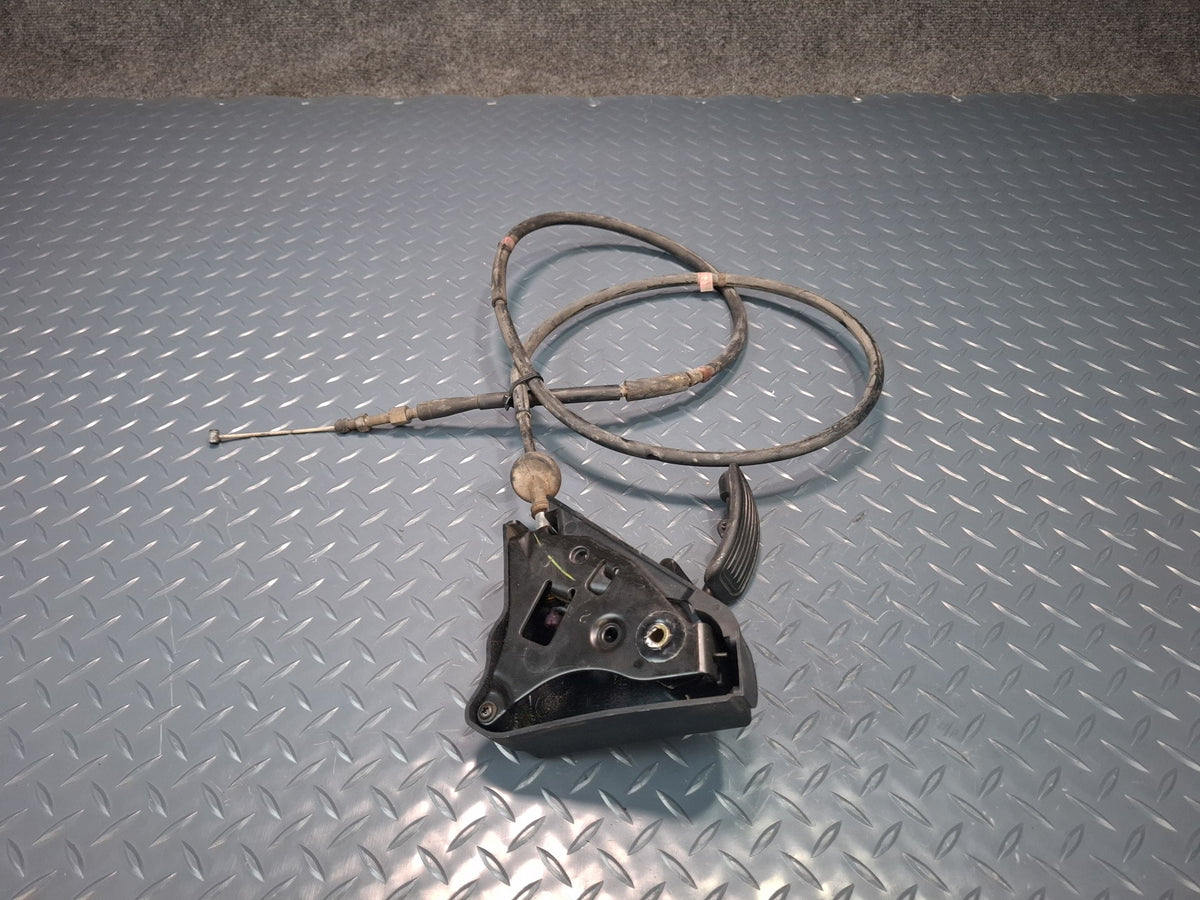 93-99 Toyota Hiace KZH106W Gas Acceleration Pedal w Cable OEM