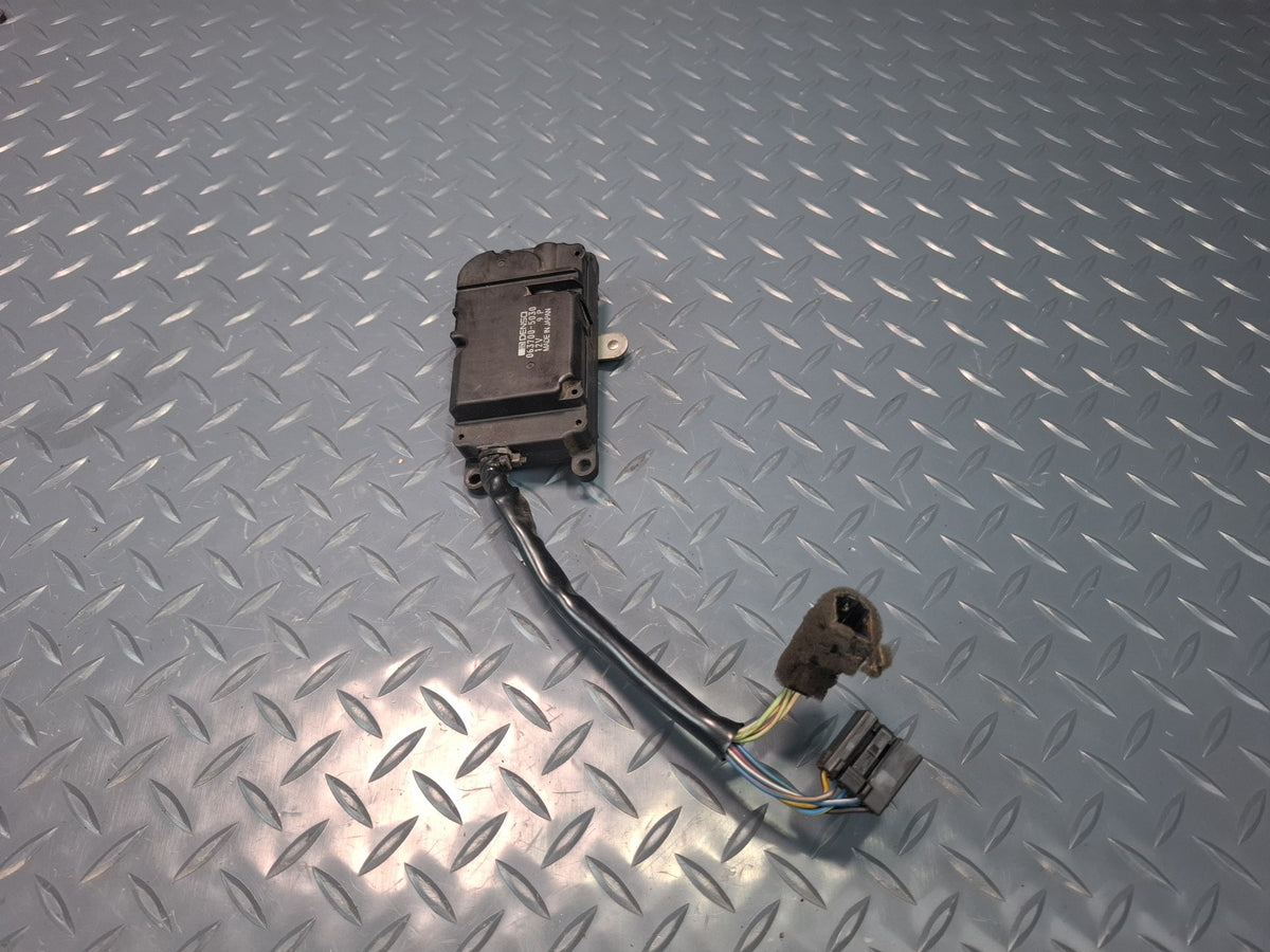 93-95 Toyota Hiace KZH106W Set of 3 Front Heater Flap Door Actuator Motor OEM