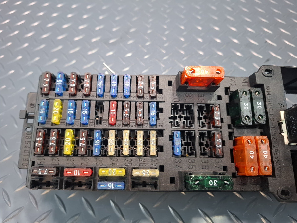 96-02 Mercedes R129 Sl-class Fuse Relay Box Module OEM