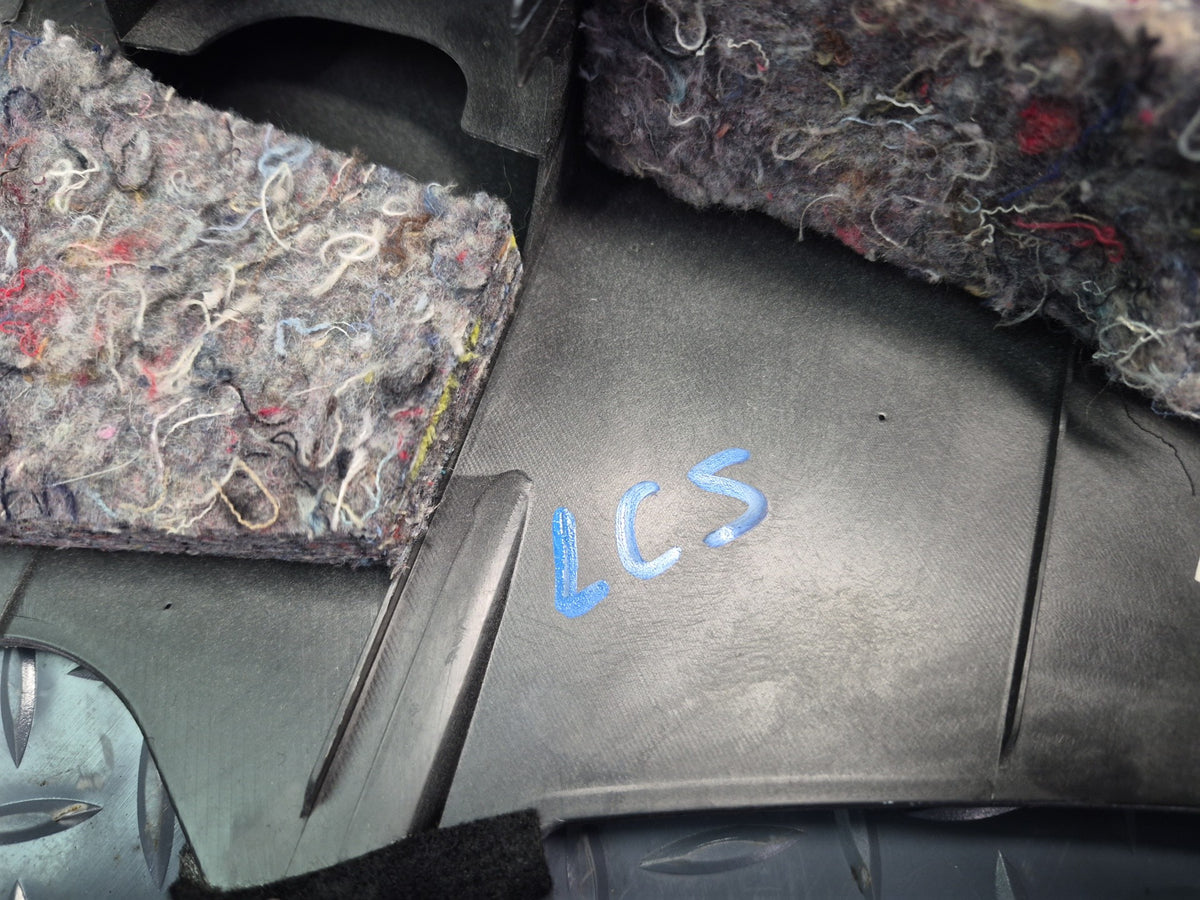08-16 Lexus UVF46L LS600h Set of 2 Rear Left & Right Seat Trim Cover Panel OEM