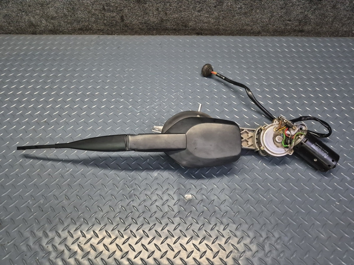 94-02 Mercedes R129 Sl-class Windshield Wiper Transmission  Linkage w Motor OEM