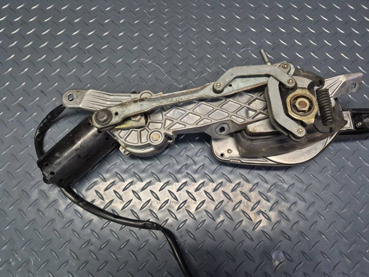 94-02 Mercedes R129 Sl-class Windshield Wiper Transmission  Linkage w Motor OEM