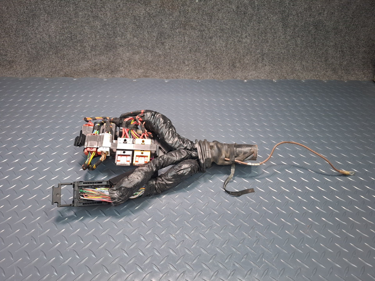 13-15 Audi RS5 8F7 Convertible Engine Compartment Fuse Relay Box Module OEM