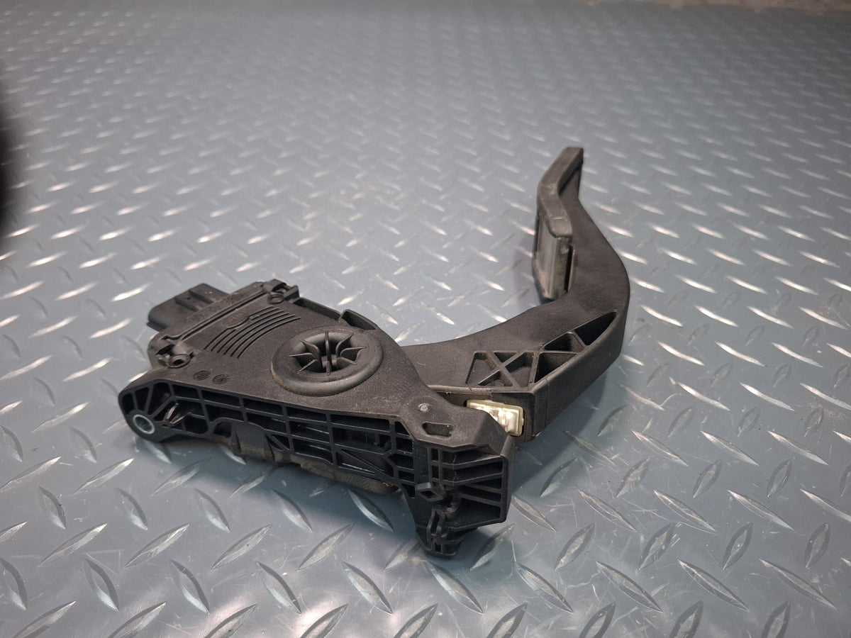 13-15 Audi RS5 8F7 A/T Aluminum Gas Pedal 4F1723523D OEM
