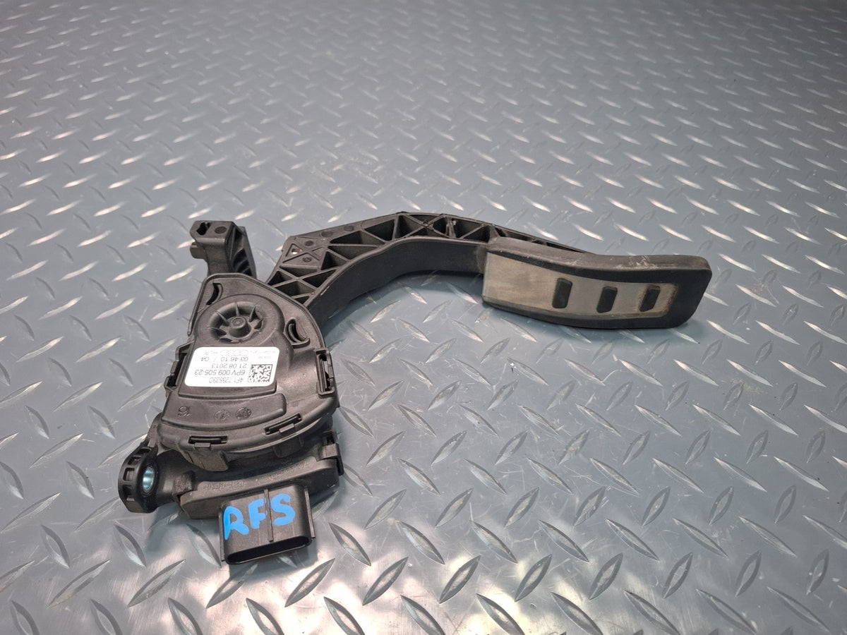 13-15 Audi RS5 8F7 A/T Aluminum Gas Pedal 4F1723523D OEM