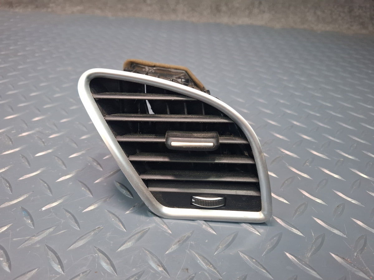 12-17 Audi A5 S5 RS5 Set of 2 Left & Right Dashboard Dash A/C Air Vent OEM