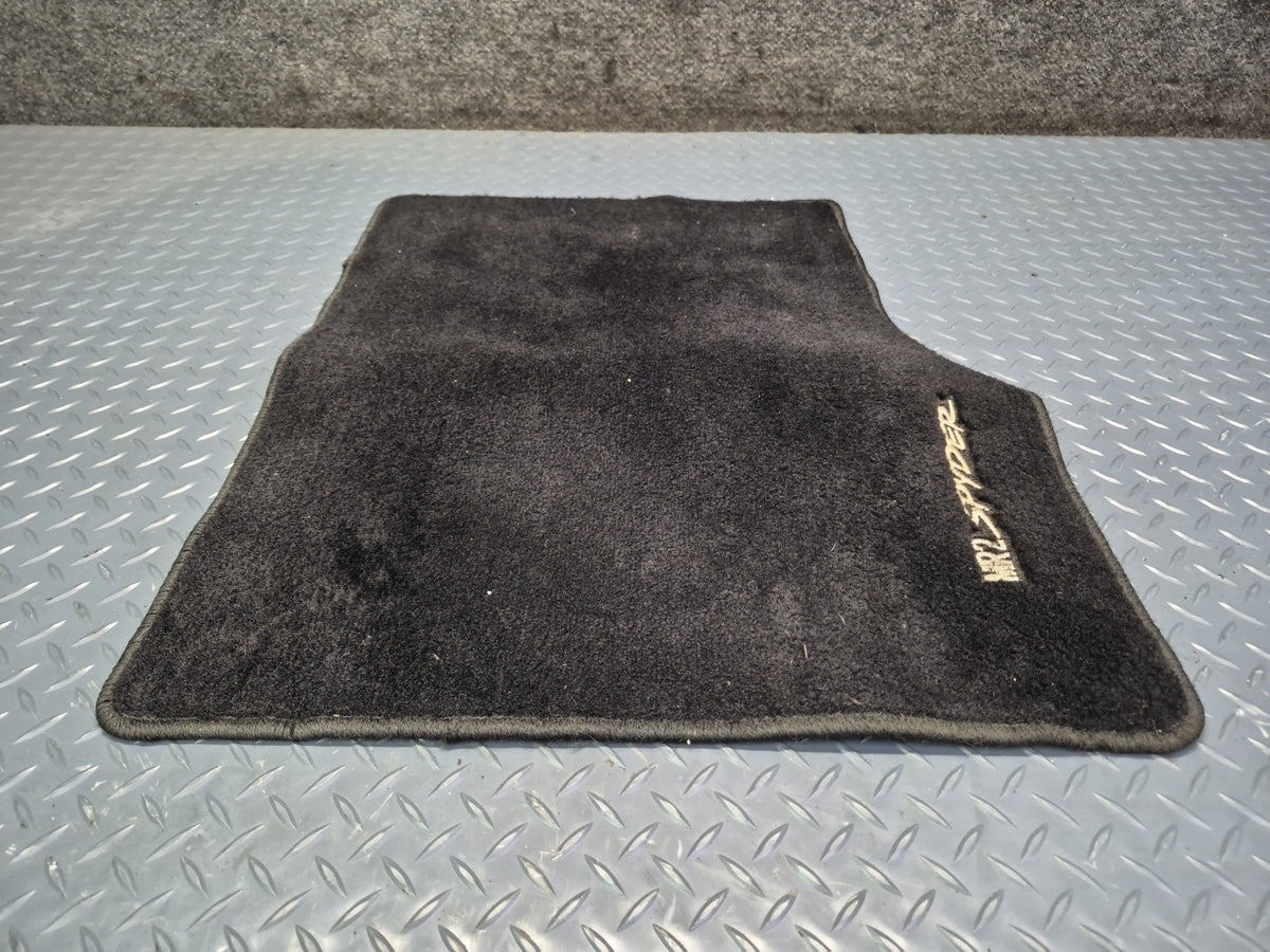 00-05 Toyota MR2 Spyder ZZW30L Set of 2 Front Left & Right Carpet Floor MAT OEM