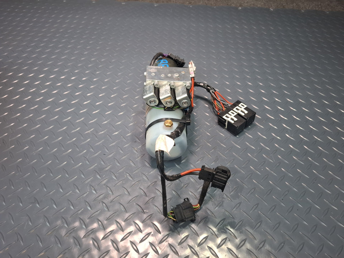 10-17 Audi S5 RS5 8F7 Convertible TOP Roof Hydraulic Pump Motor w Cover OEM