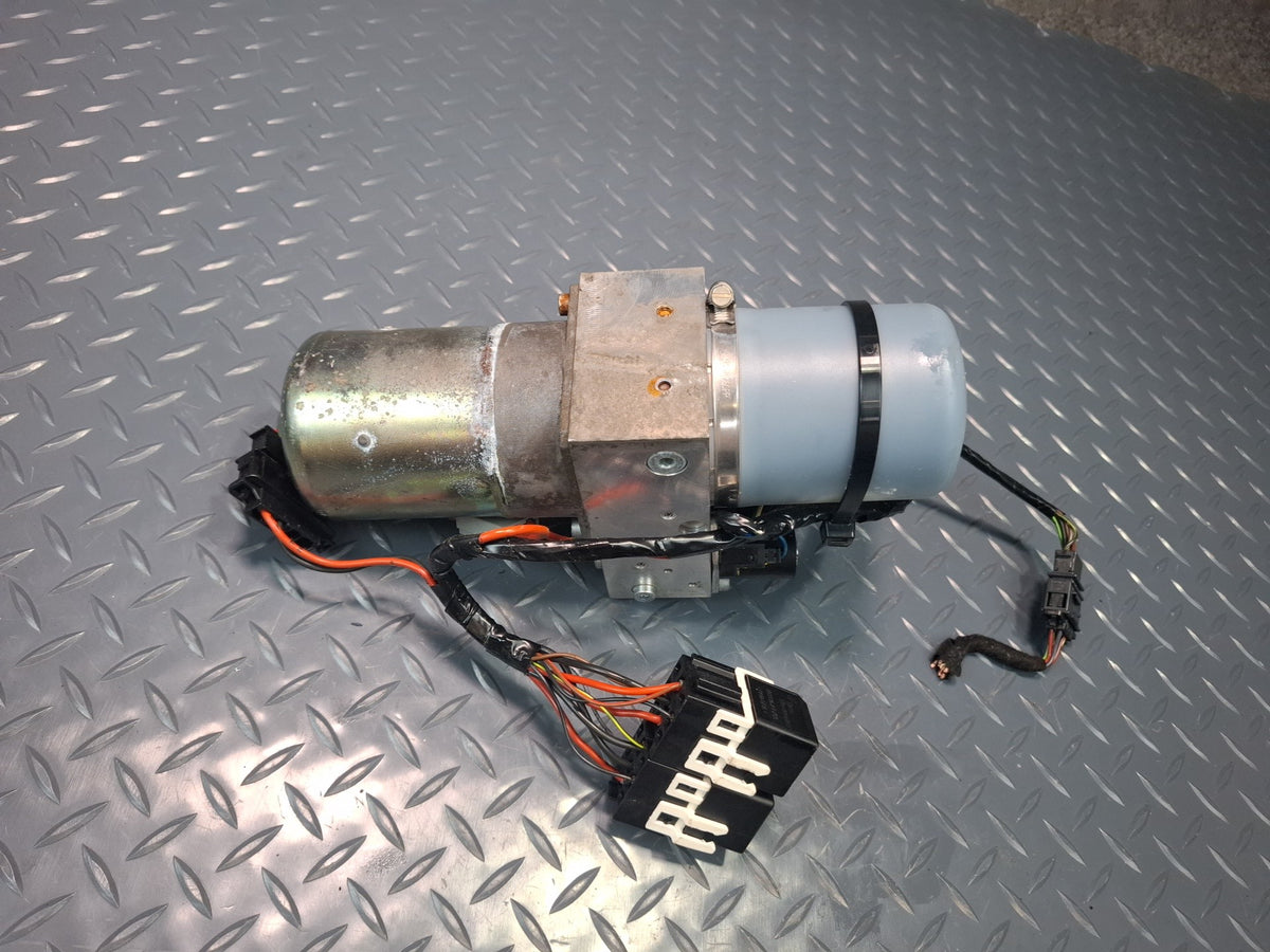 10-17 Audi S5 RS5 8F7 Convertible TOP Roof Hydraulic Pump Motor w Cover OEM