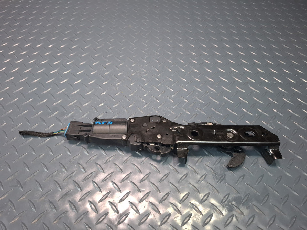 10-17 Audi S5 RS5 8F7 Convert Roof TOP Stowage Compartment Lock Latch Motor OEM
