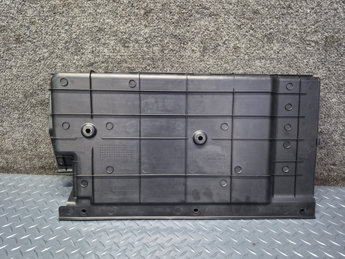 00-05 Toyota MR2 Spyder ZZW30L Rear Left Compartment Storage Trim Panel Set OEM