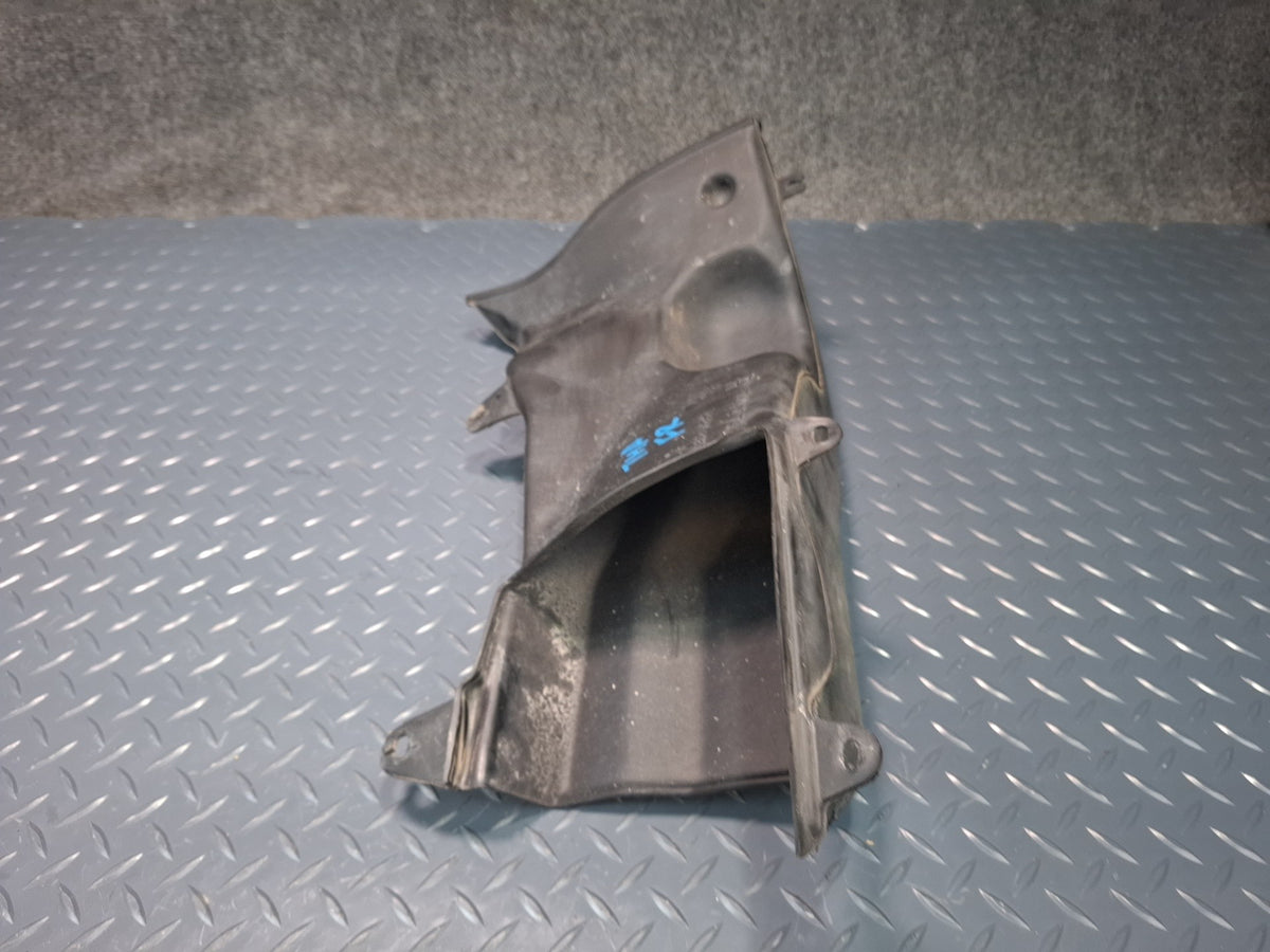 93-96 Toyota Hiace KZH106W Front Right & Left Bumper Side Air Intake Duct OEM