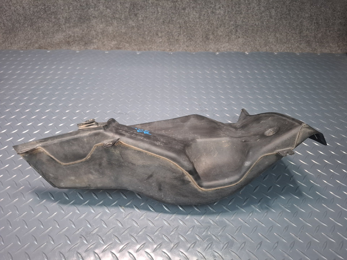 93-96 Toyota Hiace KZH106W Front Right & Left Bumper Side Air Intake Duct OEM