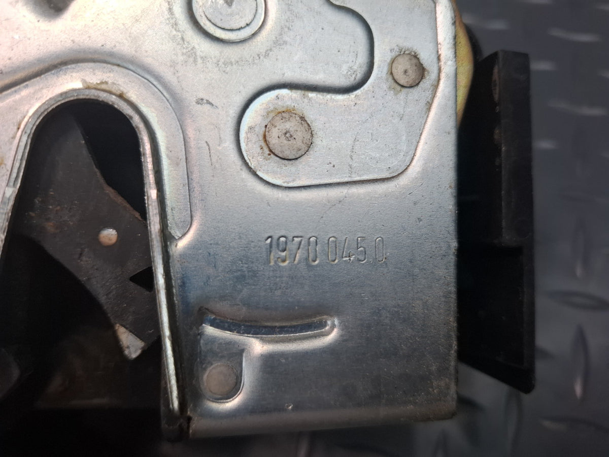 1994-1997 BMW E31 840Ci Left Driver Door Lock Latch Actuator