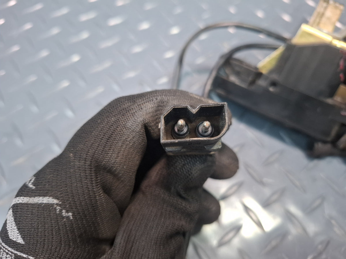 1994-1997 BMW E31 840Ci Left Driver Door Lock Latch Actuator