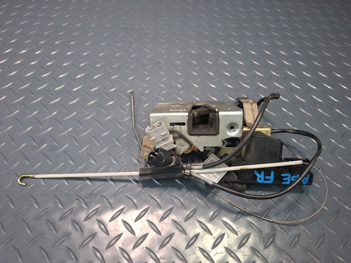 1994-1997 BMW E31 840Ci Right Passenger Door Lock Latch Actuator