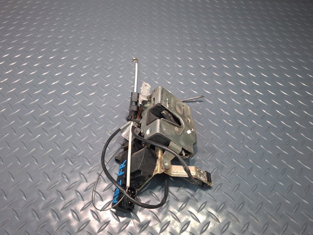 1994-1997 BMW E31 840Ci Right Passenger Door Lock Latch Actuator