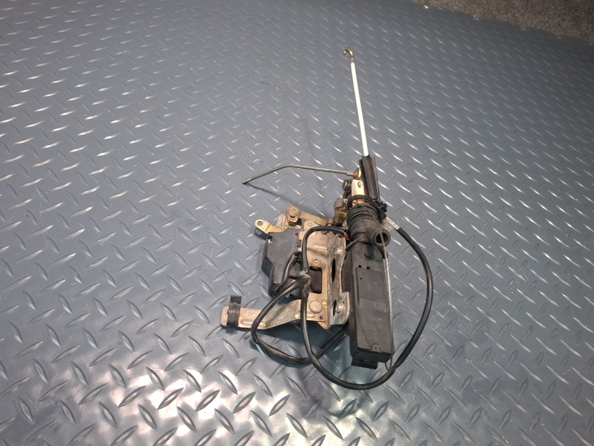 1994-1997 BMW E31 840Ci Right Passenger Door Lock Latch Actuator