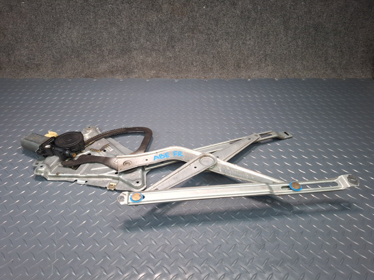 1994-1997 BMW E31 840Ci Front Right Passenger Door Window Regulator w Motor