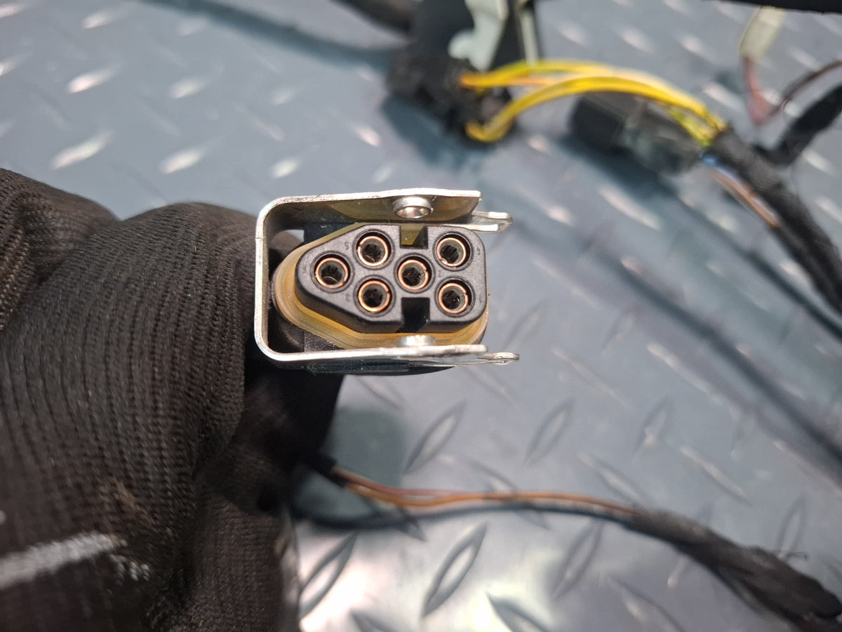 1994-1997 BMW E31 840Ci Left Door Wire Wiring Harness 8367210