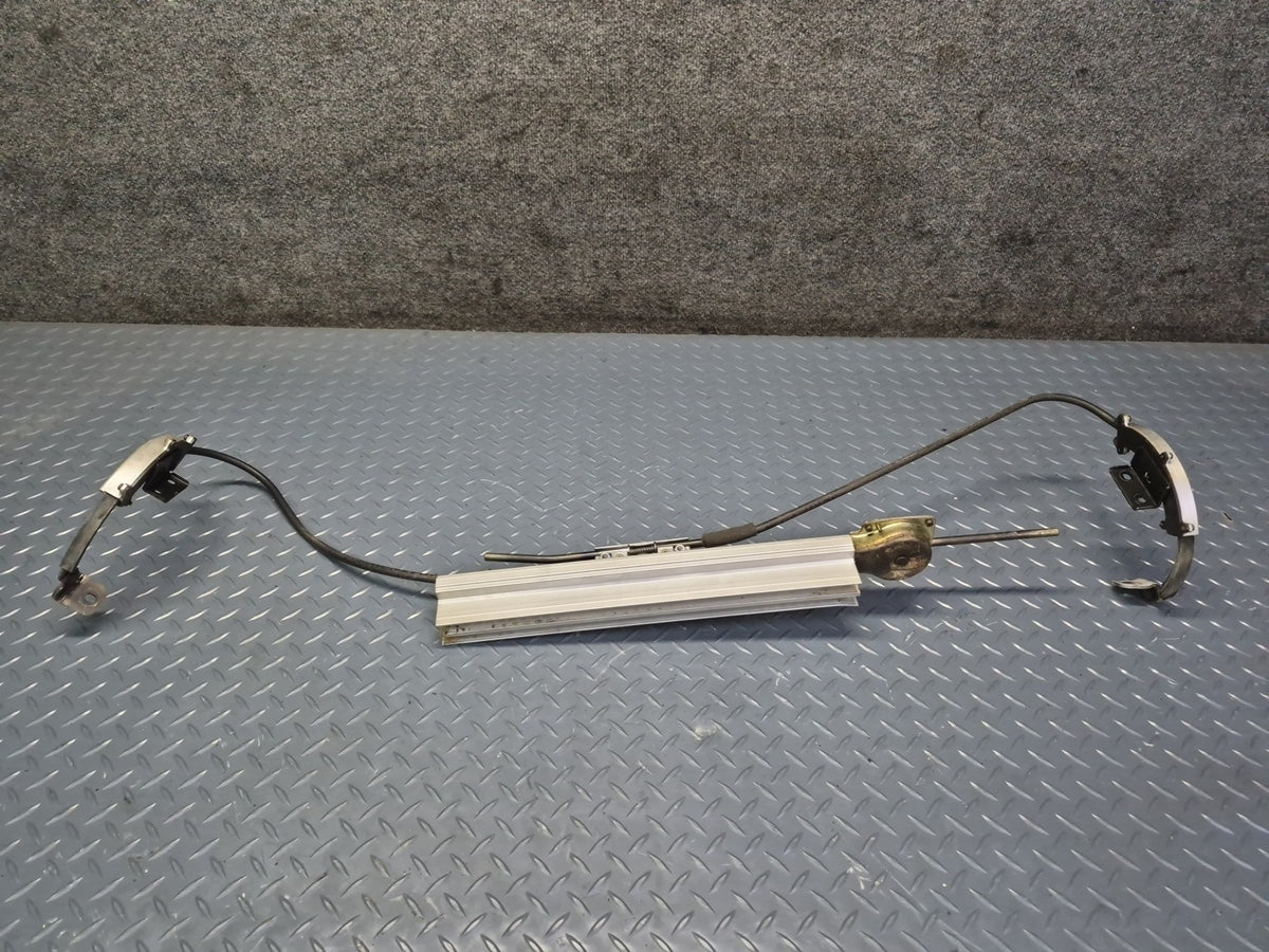 93-99 Toyota Hiace KZH106W Rear Sunroof Slide Drive Cable Guide Assembly OEM