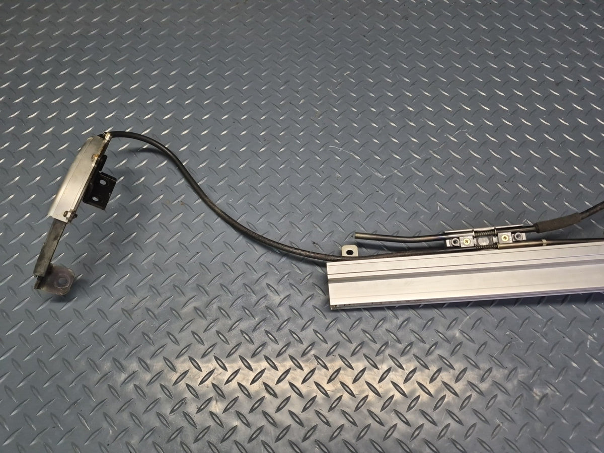 93-99 Toyota Hiace KZH106W Rear Sunroof Slide Drive Cable Guide Assembly OEM
