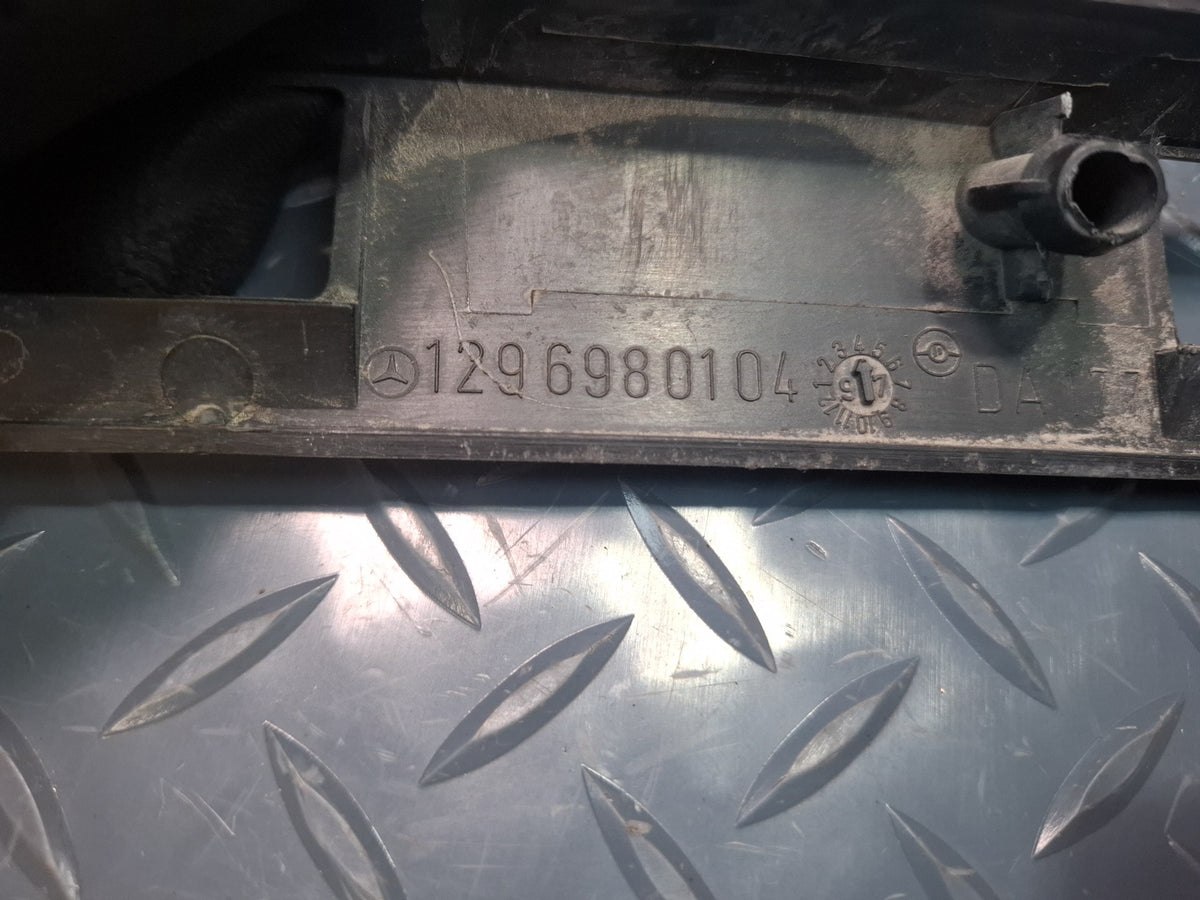 94-02 Mercedes R129 SL Rear Trunk Lid License Plate Finish Trim Panel w Lights