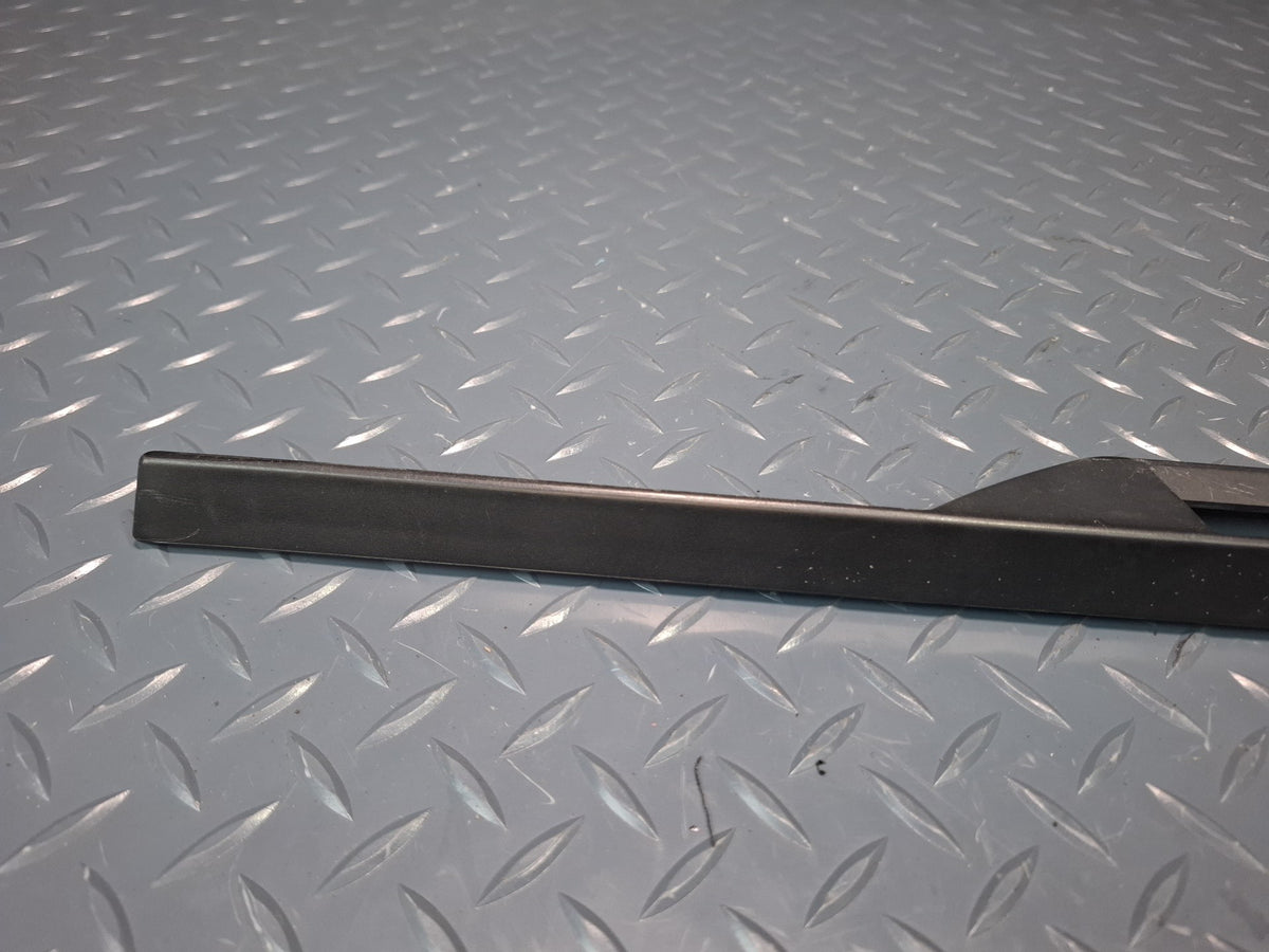 94-02 Mercedes R129 SL Rear Trunk Lid License Plate Finish Trim Panel w Lights