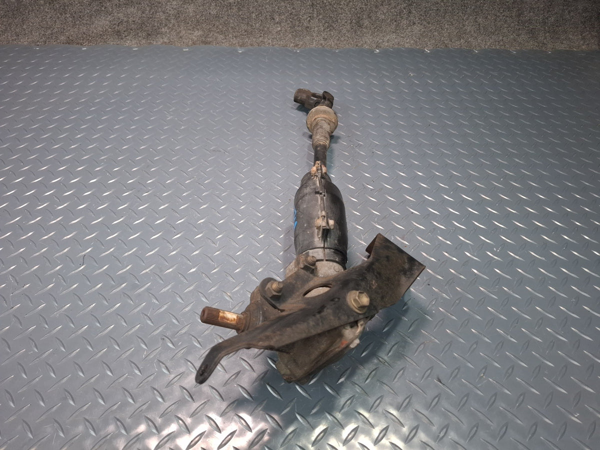 1994 Toyota Hiace KZH106 4WD Steering Shaft w U Joint & Steering Bevel Gear OEM