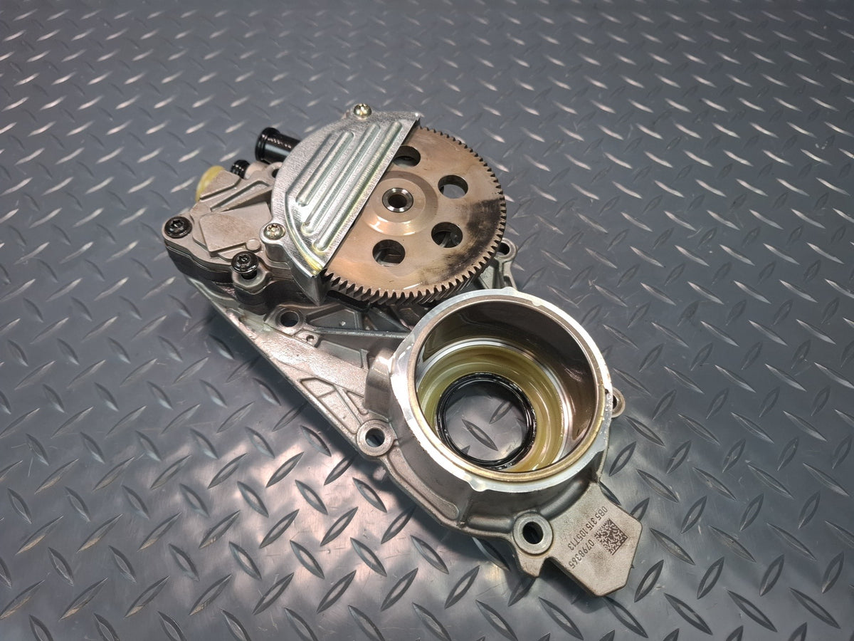 13-15 Audi RS5 8F7 4.2L V8 PXL A/T Automatic DCT Transmission Oil Pump OEM