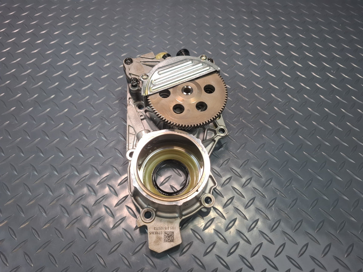 13-15 Audi RS5 8F7 4.2L V8 PXL A/T Automatic DCT Transmission Oil Pump OEM