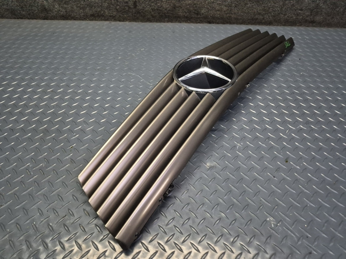 94-02 Mercedes R129 Sl-class Front Hood Grille w Emblem OEM