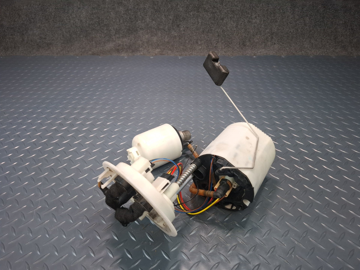 13-16 Audi RS5 4.2L V8 Fuel Pump Level Sensor Assembly OEM