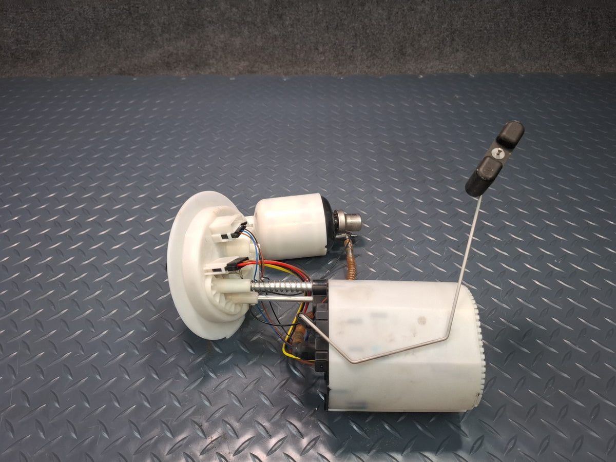 13-16 Audi RS5 4.2L V8 Fuel Pump Level Sensor Assembly OEM