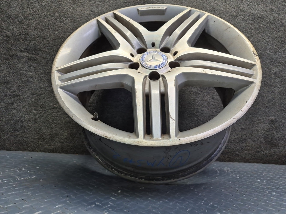 09-13 Mercedes W221 AMG Front 19" R19 Wheel Rim 19x8.5 ET43 Silver OEM