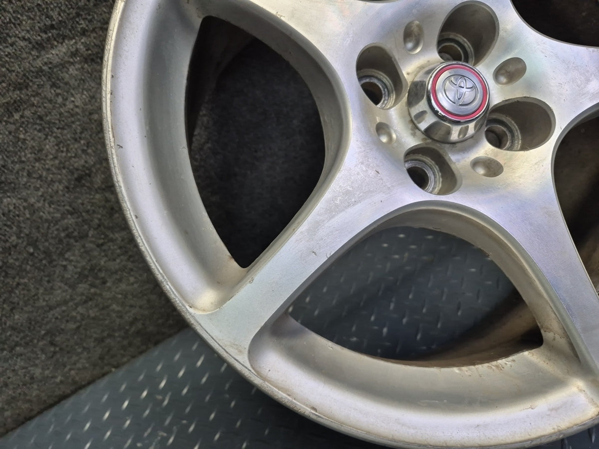 03-05 Toyota MR2 Spyder Rear R16" Alloy Wheel Rim 16x7JJ ET45 OEM