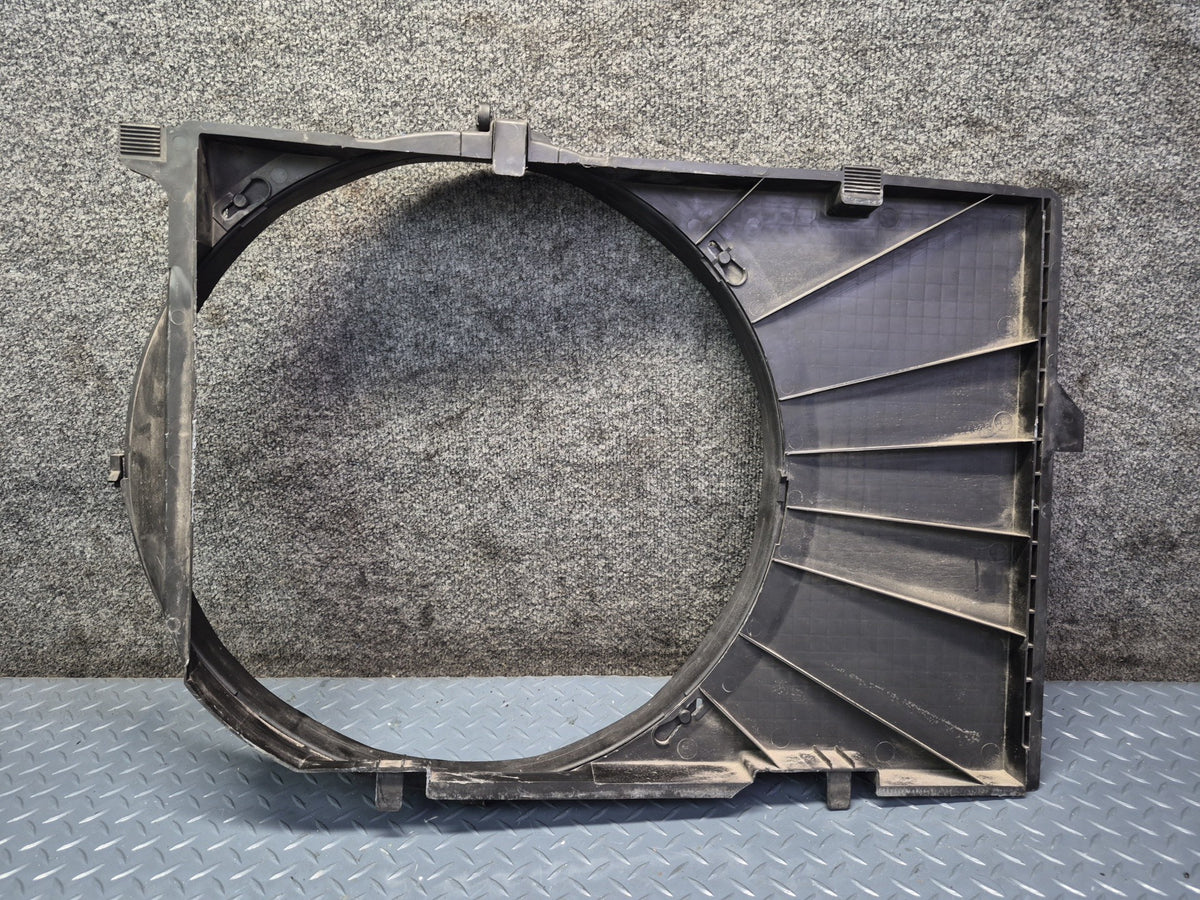 95-98 Mercedes R129 Sl-class Engine Cooling Fan Motor Shroud 1295000155 OEM