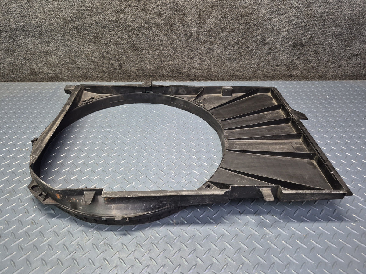 95-98 Mercedes R129 Sl-class Engine Cooling Fan Motor Shroud 1295000155 OEM