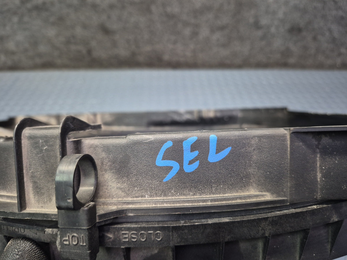 95-98 Mercedes R129 Sl-class Engine Cooling Fan Motor Shroud 1295000155 OEM
