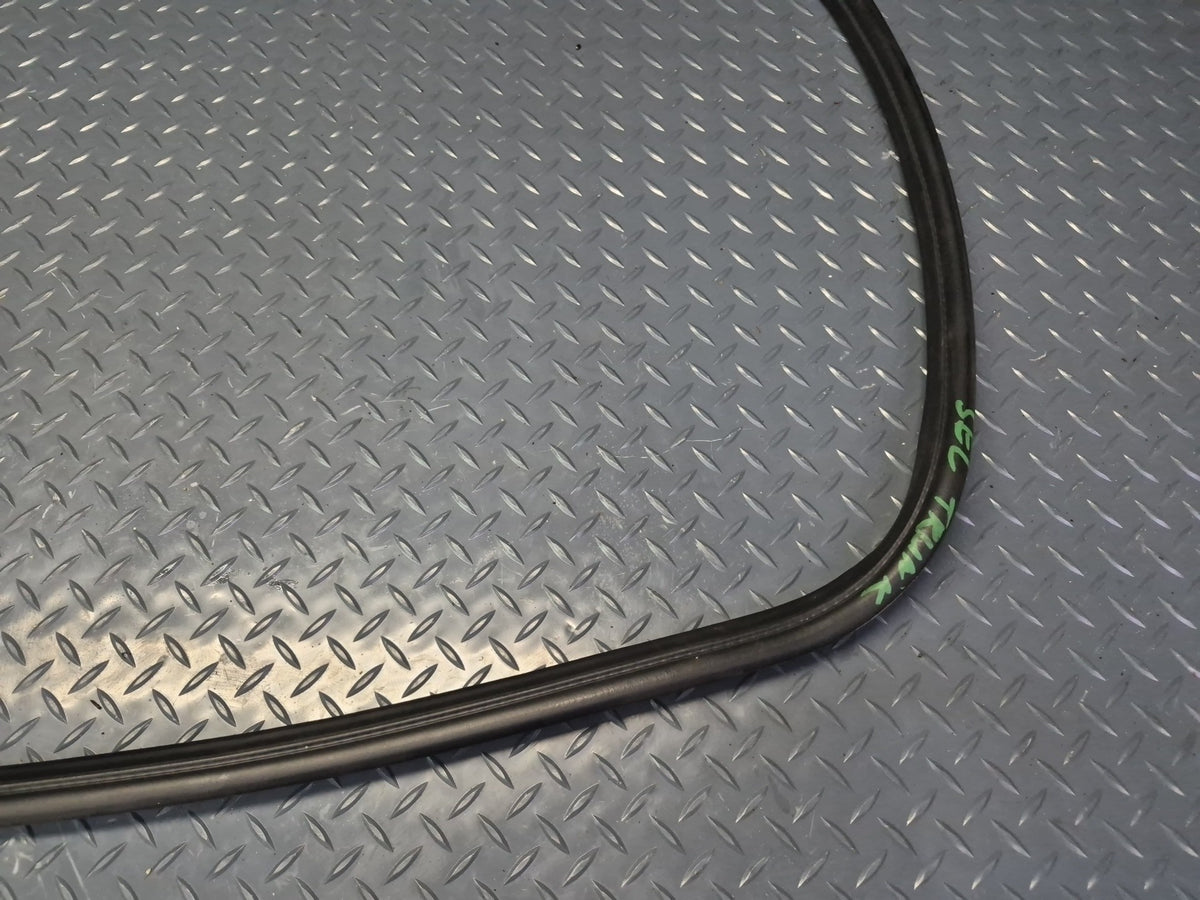 94-02 Mercedes R129 Rear Trunk Lid Weatherstrip Rubber Seal OEM