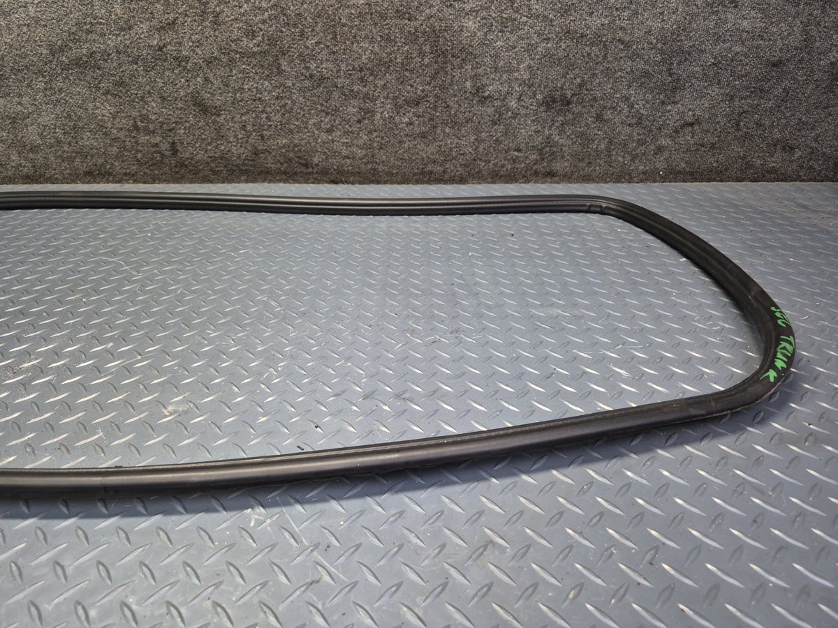 94-02 Mercedes R129 Rear Trunk Lid Weatherstrip Rubber Seal OEM
