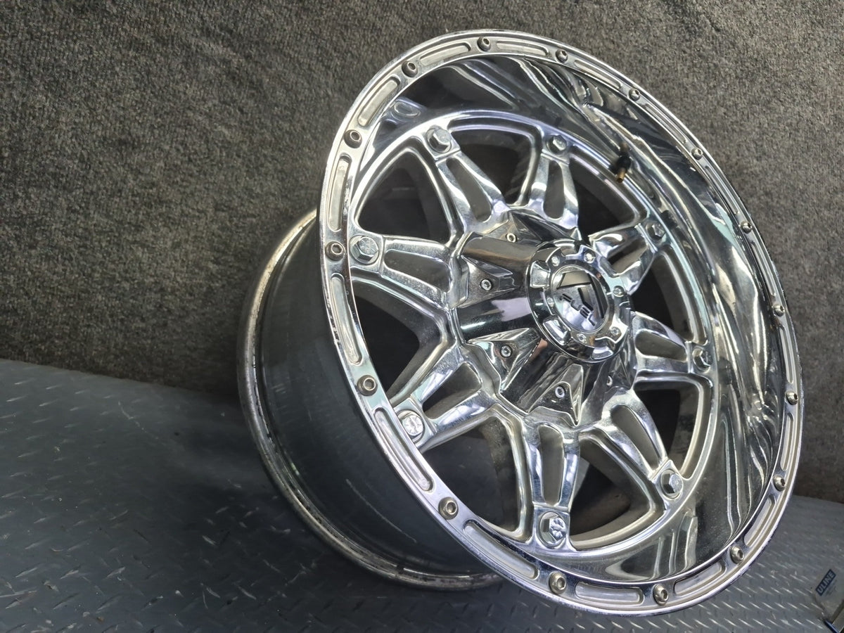 Fuel Off-road Hostage D530 Chrome Alloy R17 17" Wheel Rim 17x9J ET1 8x165.1