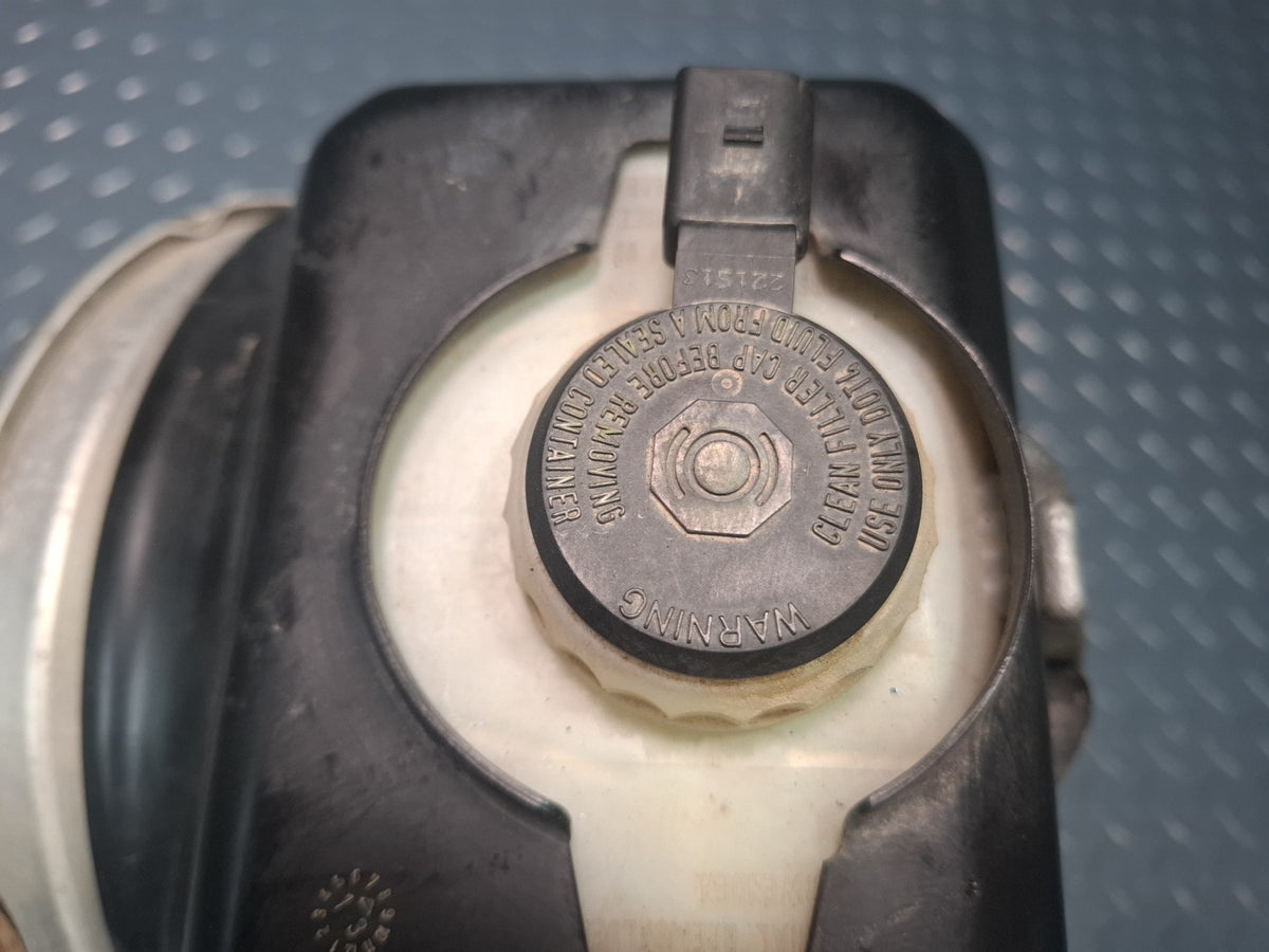 13-15 Audi 8F7 RS5 Brake Master Cylinder Booster Fluid Reservoir 8T0612103A OEM