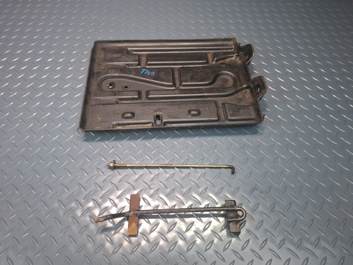 89-99 Toyota Hiace KZH106W Battery Tray Holder Bracket Support Set OEM